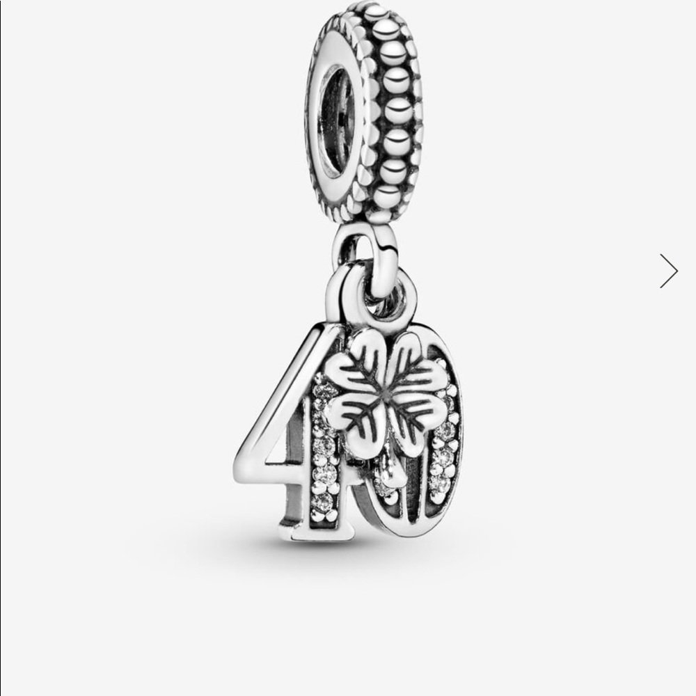 Pandora Charm. 40 with little clover